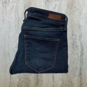🌿Abercrombie & Fitch Dark Wash Skinny Jeans